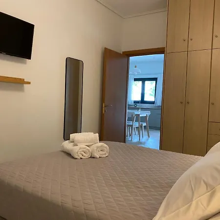 Moscha Appartement Batsi